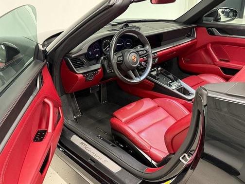 2020 Porsche 911 Carrera S