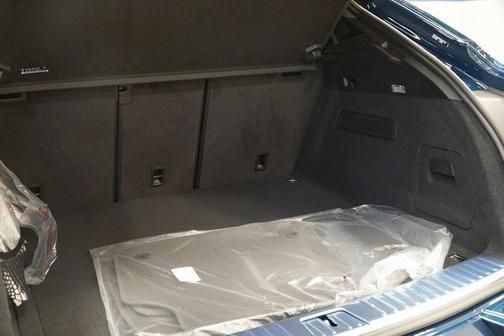 2026 Porsche Cayenne AWD