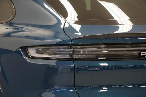 2026 Porsche Cayenne AWD