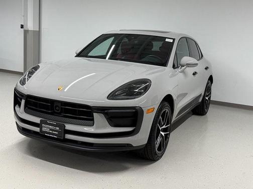 2025 Porsche Macan 