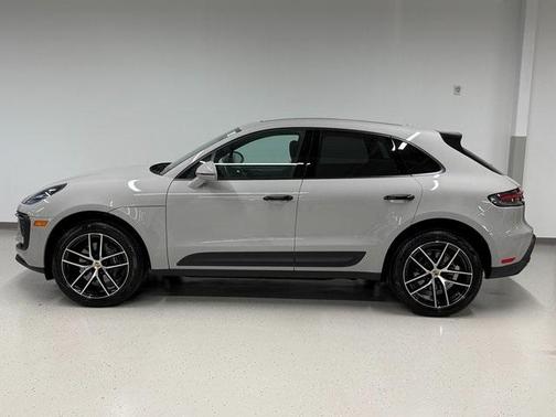 2025 Porsche Macan 