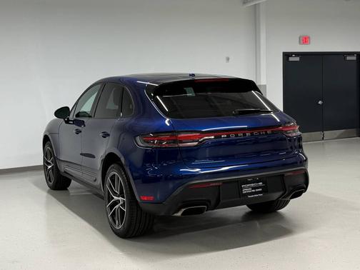 2024 Porsche Macan 