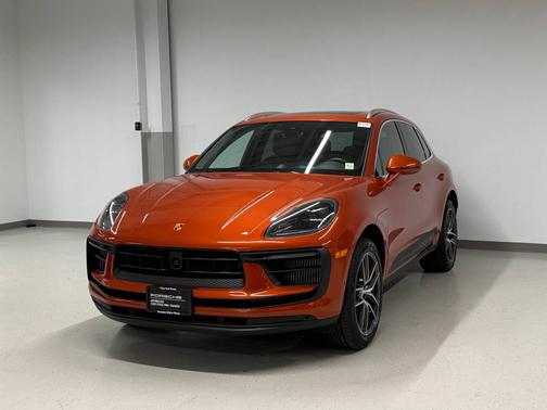 Papaya Metallic 2023 Porsche Macan