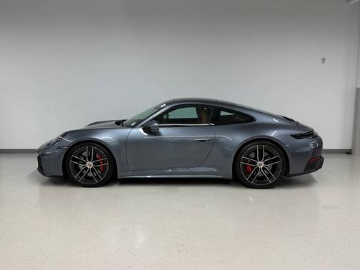 Vanadium Grey Metallic 2025 Porsche 911