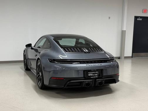 Vanadium Grey Metallic 2025 Porsche 911