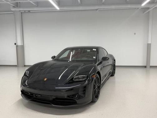 2023 Porsche Taycan GTS