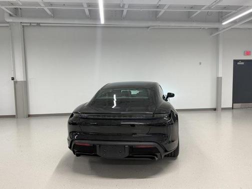 2023 Porsche Taycan GTS