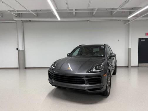 2023 Porsche Cayenne E-Hybrid