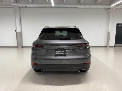2023 Porsche Cayenne E-Hybrid