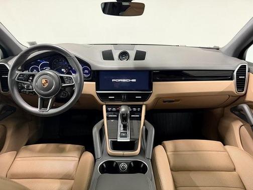 2023 Porsche Cayenne E-Hybrid