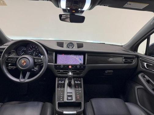2025 Porsche Macan GTS