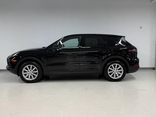 Black 2019 Porsche Cayenne