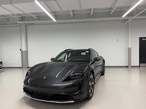 2022 Porsche Taycan 4