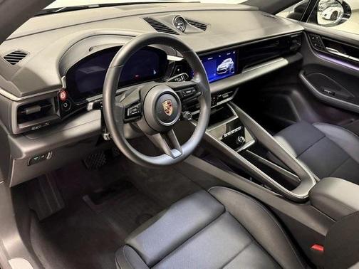 2024 Porsche Macan 4