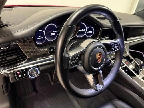 2018 Porsche Panamera Turbo