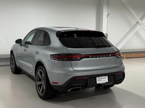 2024 Porsche Macan 