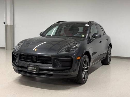 Volcano Grey Metallic 2026 Porsche Macan
