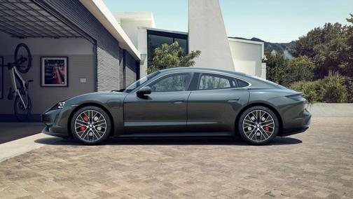 2023 Porsche Taycan 