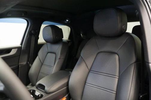 2026 Porsche Cayenne AWD