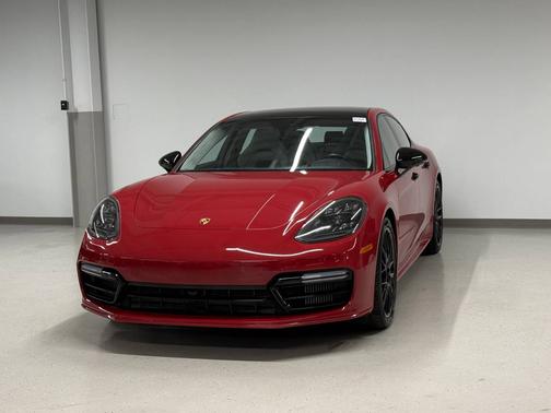 Carmine Red 2020 Porsche Panamera