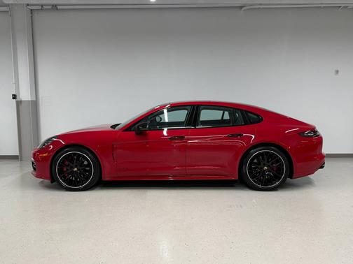 Carmine Red 2020 Porsche Panamera