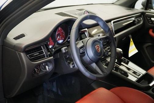 2026 Porsche Macan T
