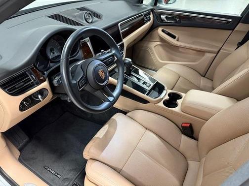 2024 Porsche Macan S