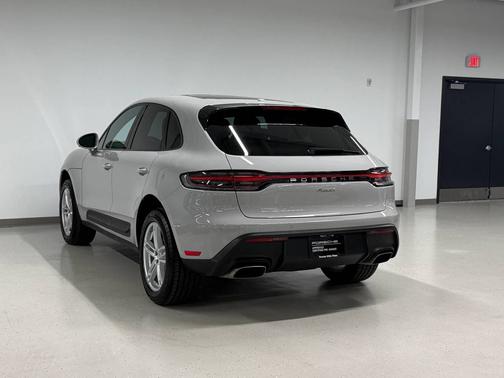 Chalk 2026 Porsche Macan