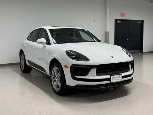 2023 Porsche Macan 
