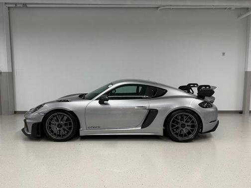 2024 Porsche 718 Cayman GT4 RS