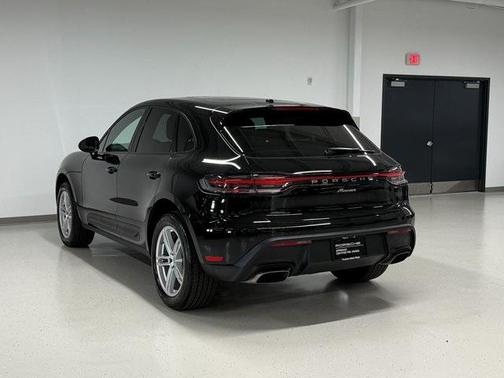 2023 Porsche Macan 