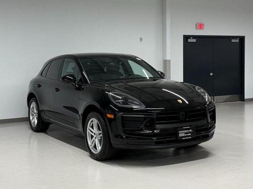 2023 Porsche Macan 