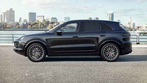2023 Porsche Cayenne 