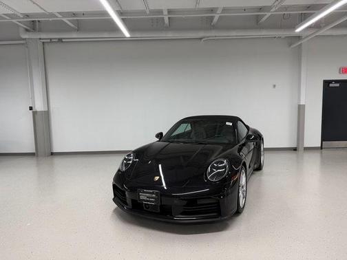 2025 Porsche 911 Carrera