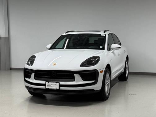 2025 Porsche Macan 