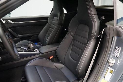 2026 Porsche 911 Carrera 4S