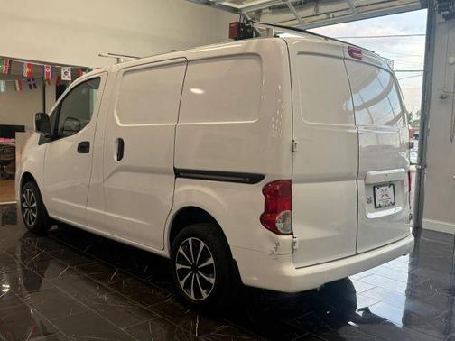 Cloud White 2019 Nissan NV200 SV