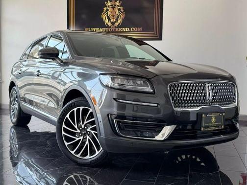 2020 Lincoln Nautilus Reserve