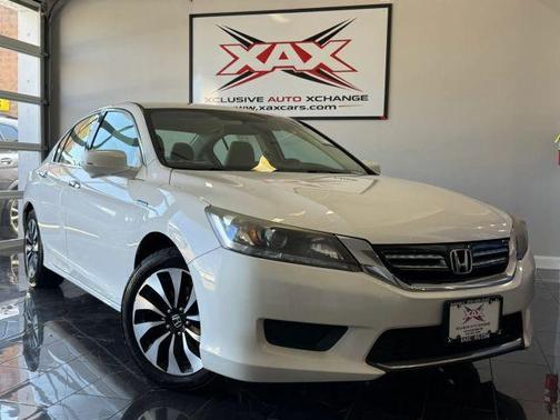 White 2015 Honda Accord Hybrid Base