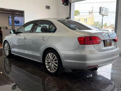 2011 Volkswagen Jetta SEL
