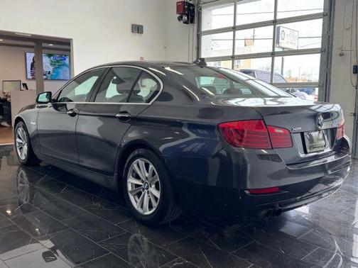 2015 BMW 528 i xDrive