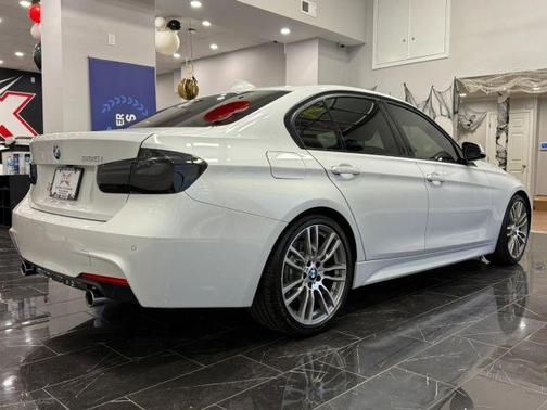 White 2013 BMW 335 i