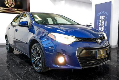 2016 Toyota Corolla LE Premium