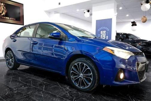 2016 Toyota Corolla LE Premium