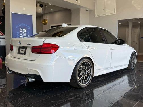 2016 BMW 340 i xDrive