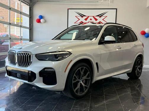 White 2019 BMW X5 xDrive50i