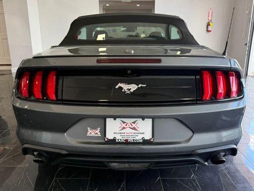 2022 Ford Mustang EcoBoost Premium