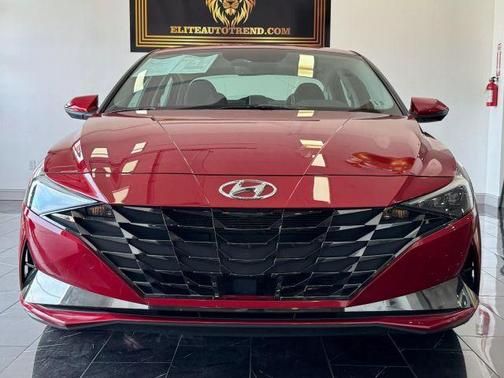 2022 Hyundai ELANTRA Limited