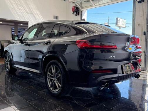 2019 BMW X4 xDrive30i