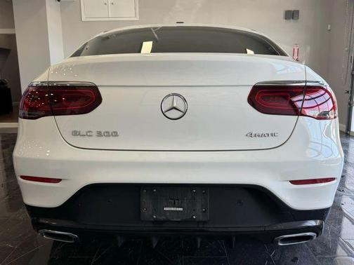 2022 Mercedes-Benz GLC 300 4MATIC Coupe